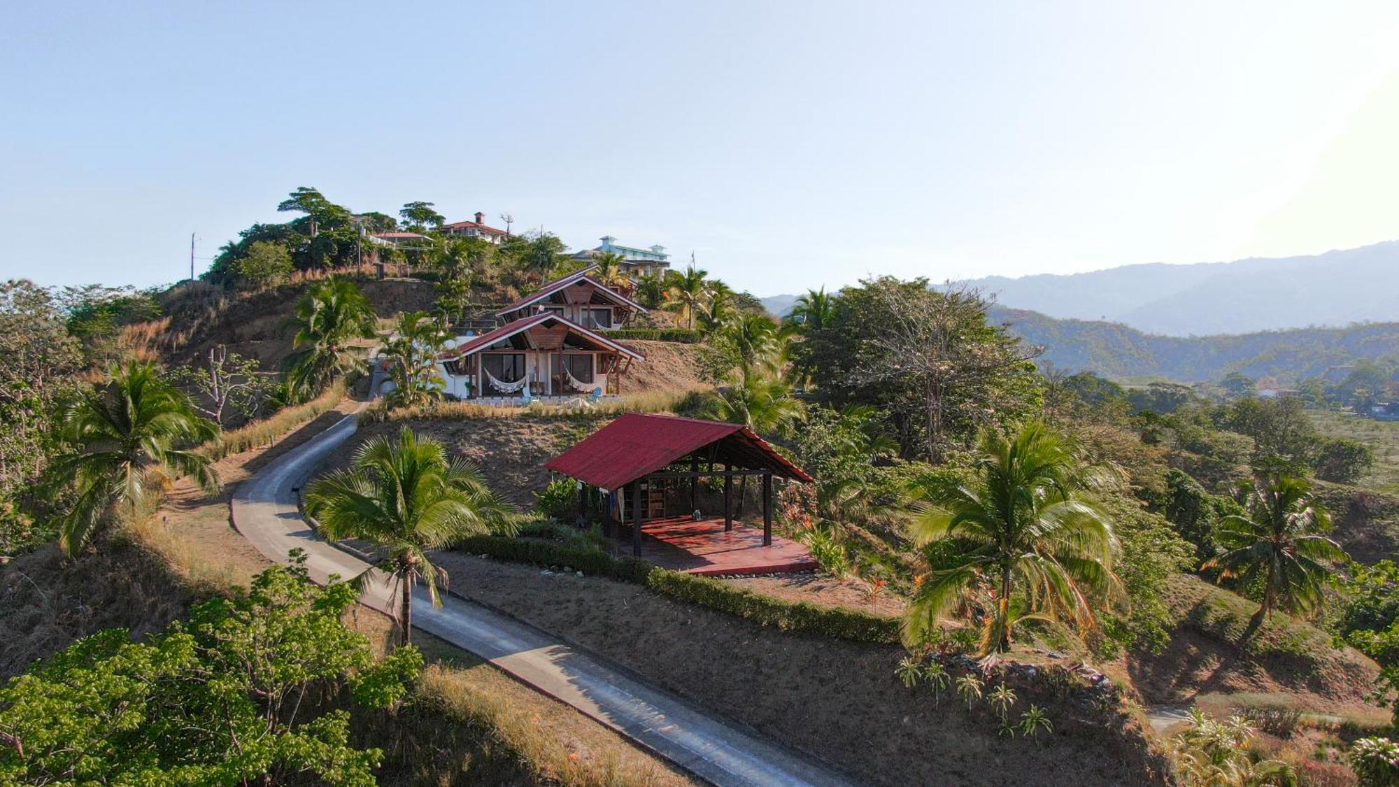 Surf Synergy All-Inclusive Surf Retreat Jacó Exterior foto